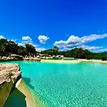 Les Restanques Vue Bastide Rez Jardin 3021