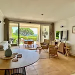Apartment Les Restanques Vue Bastide Rez Jardin 3021 Grimaud