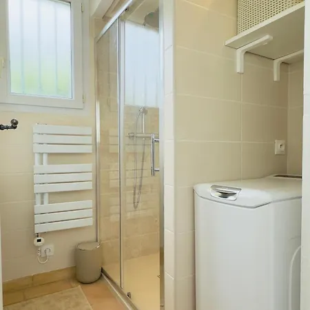 Апартаменты Les Restanques Vue Bastide Rez Jardin 3021 Гримо