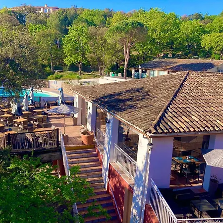 Les Restanques Vue Bastide Rez Jardin 3021 Апартаменты *