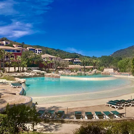 Les Restanques Vue Bastide Rez Jardin 3021 Гримо