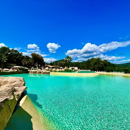 Les Restanques Vue Bastide Rez Jardin 3021