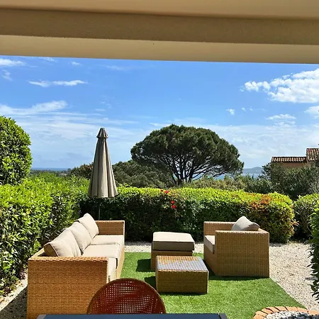 Les Restanques Vue Bastide Rez Jardin 3021