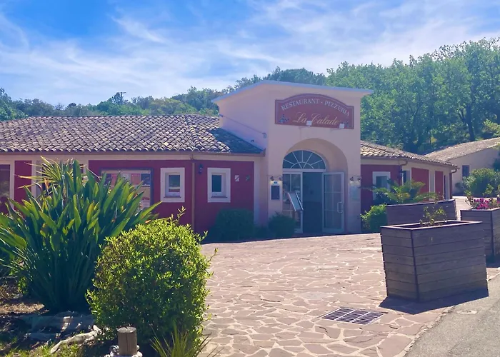 Les Restanques Vue Bastide Rez Jardin 3021